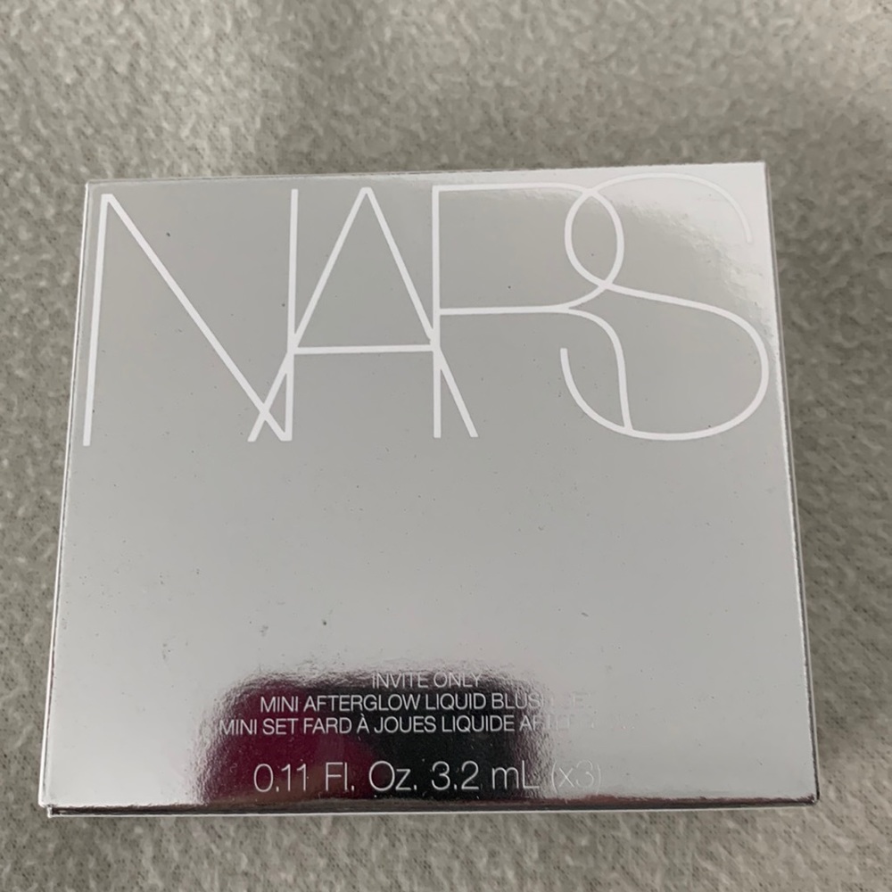 Nars invite only mini afterglow liquid blush set
